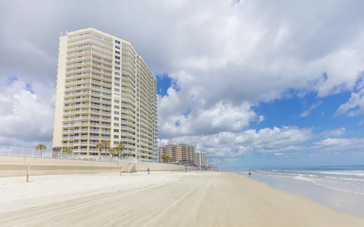 Unobstructed ocean view from the unit